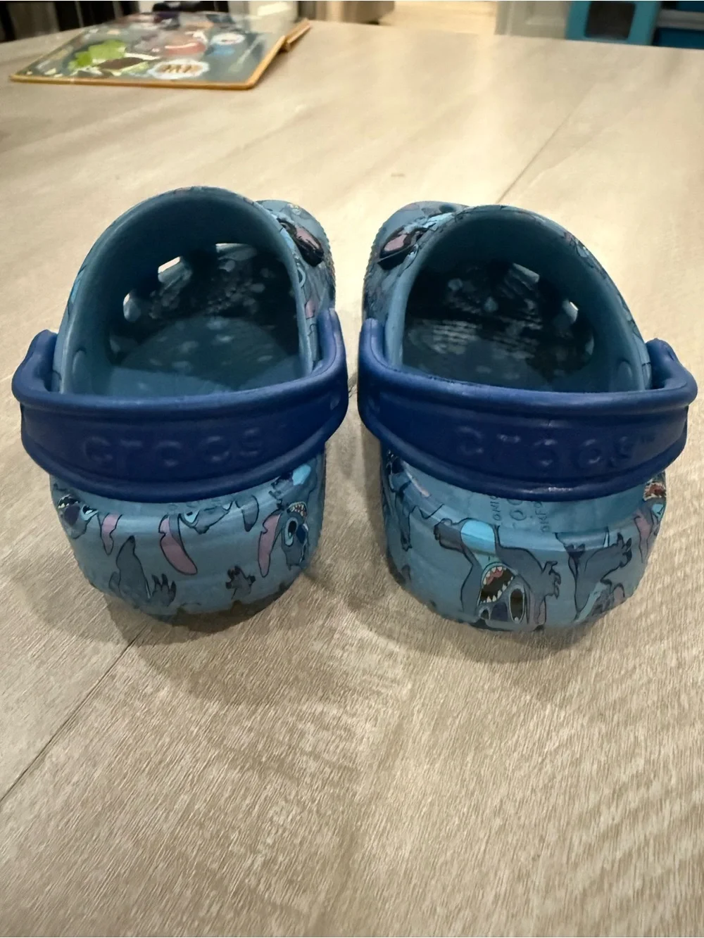 CROCS lightweight blue